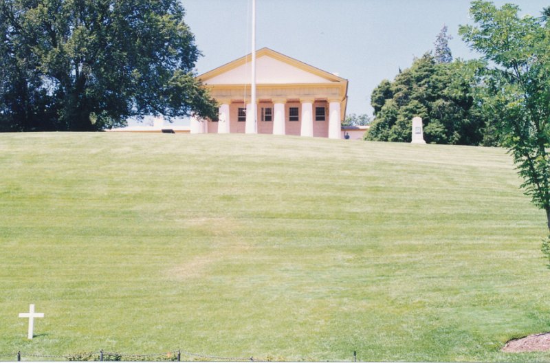 025-Washington House Arlington.jpg
